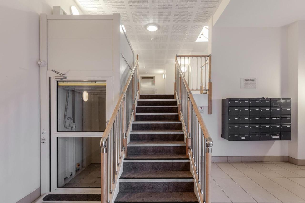 Roomspace Serviced Apartments - Capitol Square Epsom Zewnętrze zdjęcie